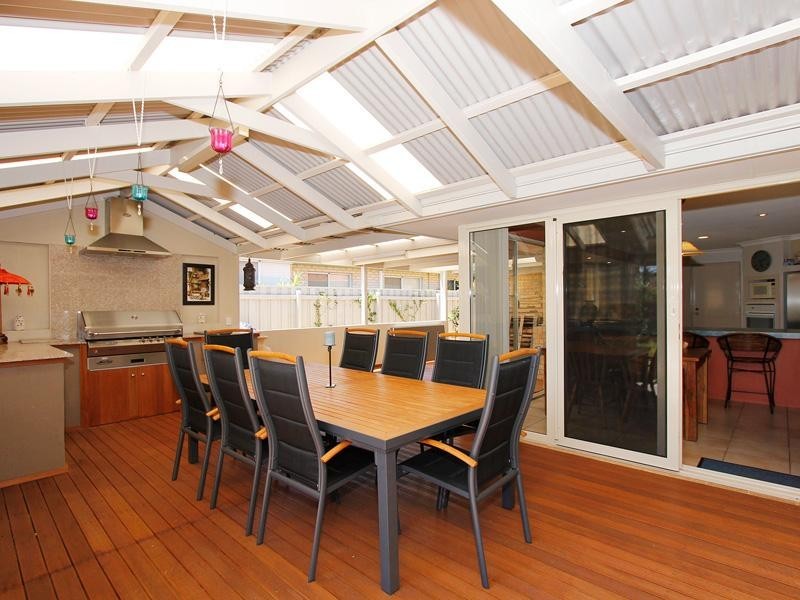 161 Cook Avenue, Hillarys WA 6025