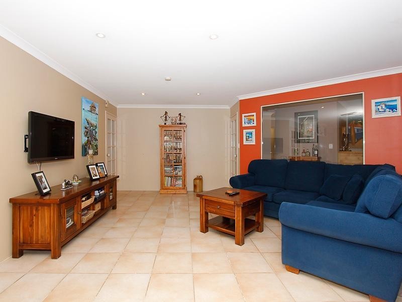 161 Cook Avenue, Hillarys WA 6025