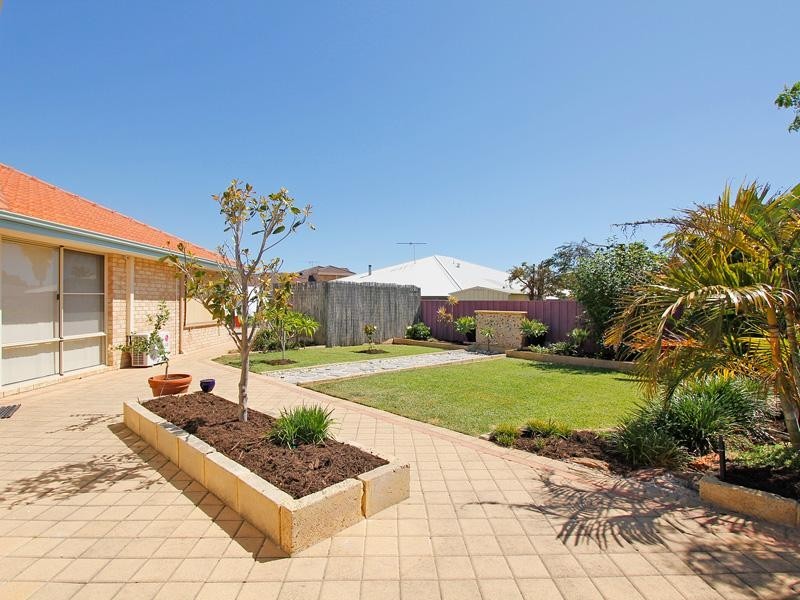 161 Cook Avenue, Hillarys WA 6025
