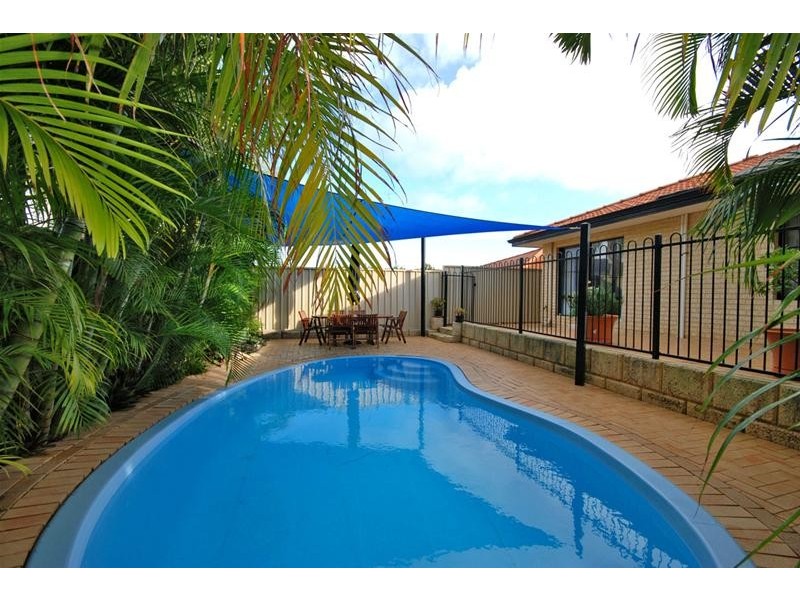 14 Shoalwater Parkway, Iluka WA 6028