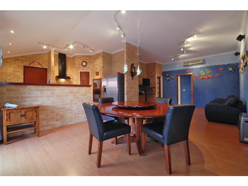 14 Shoalwater Parkway, Iluka WA 6028