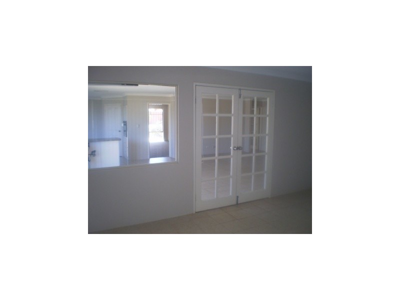 8 Goshawk Street, Tapping WA 6065