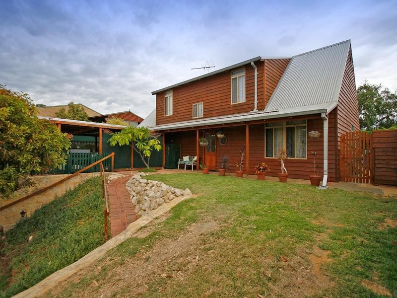 7 Graham Road, Quinns Rocks WA 6030