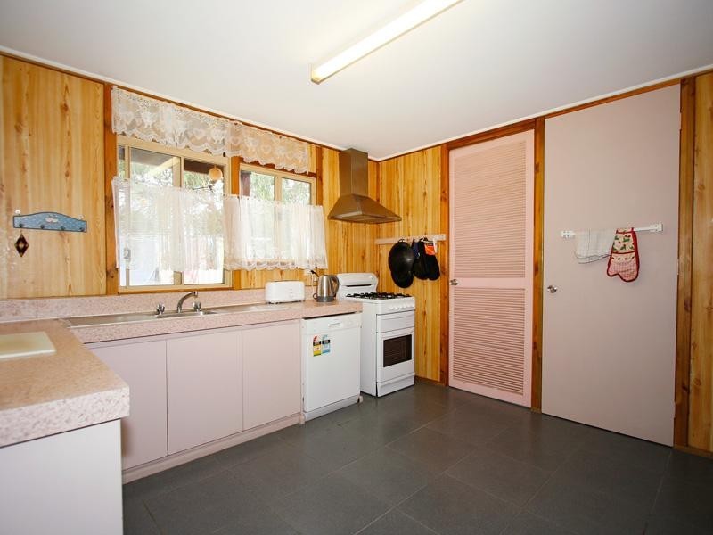 7 Graham Road, Quinns Rocks WA 6030