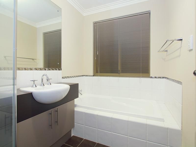 7 Albright Hill, Joondalup WA 6027