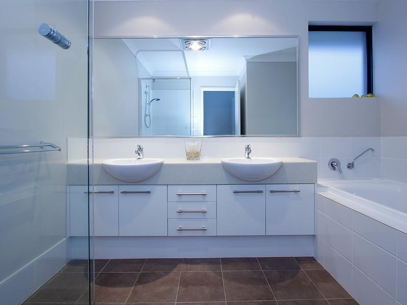 16 Spitfire Avenue, Burns Beach WA 6028