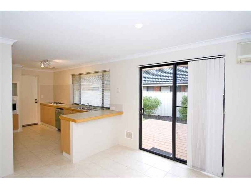 2 Soho Lane, Currambine WA 6028