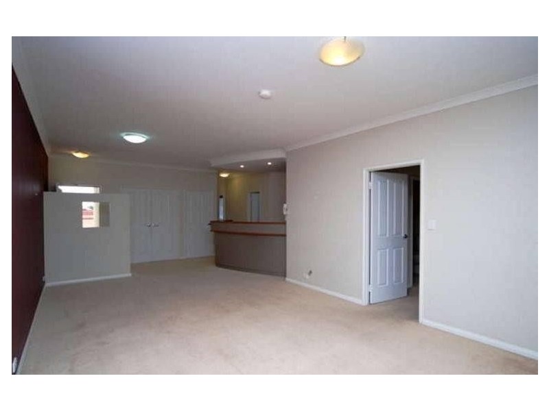 27/18 Kingsbury Road, Joondalup WA 6027