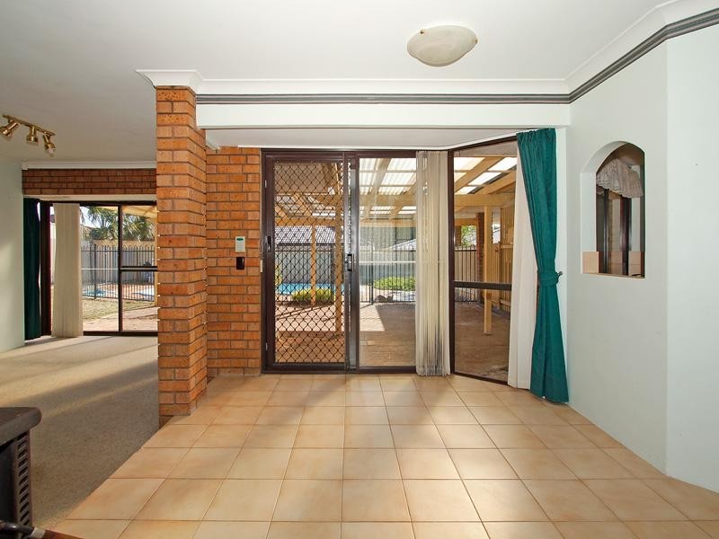 6 Monk Glade, Ocean Reef WA 6027