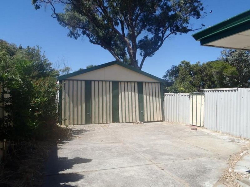 18 Otway Place, Craigie WA 6025