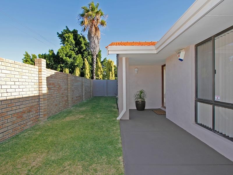 23 Glengarry Drive, Duncraig WA 6023