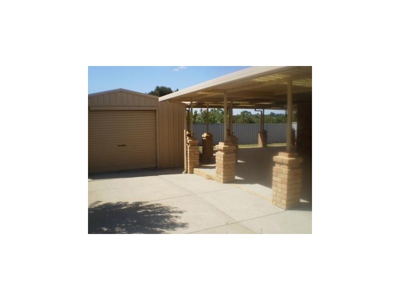 16 Dillon Glade, Joondalup WA 6027