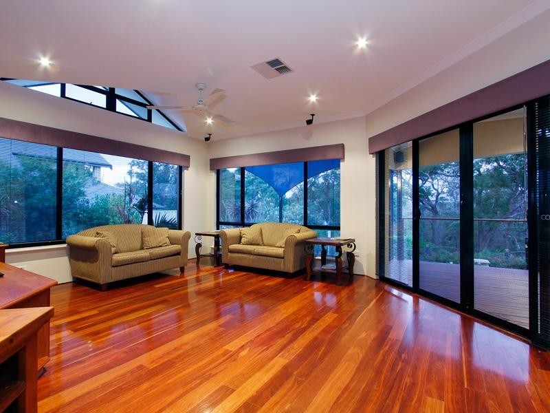 30 Cockatoo Ridge, Joondalup WA 6027