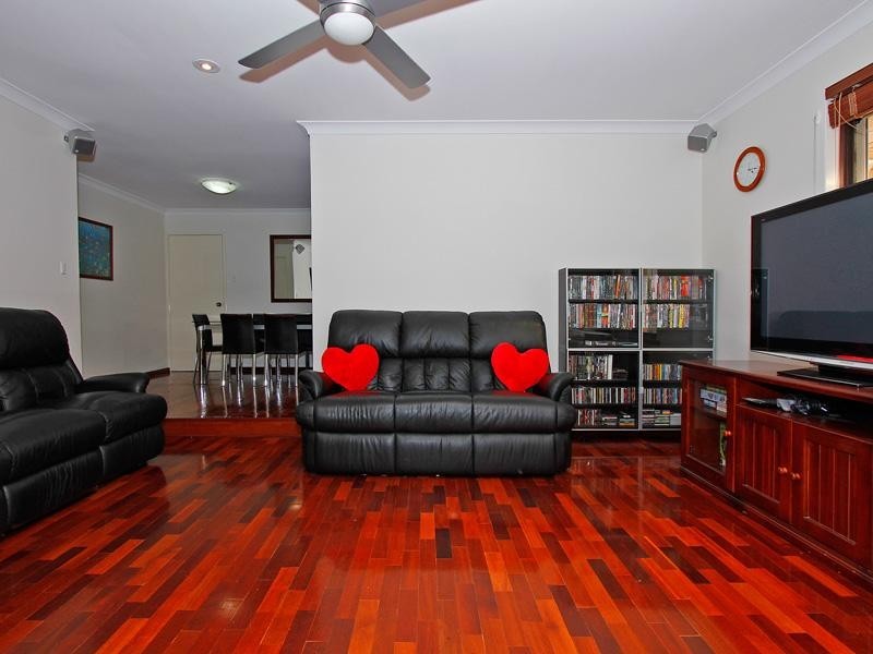 37 Coyle Road, Beldon WA 6027