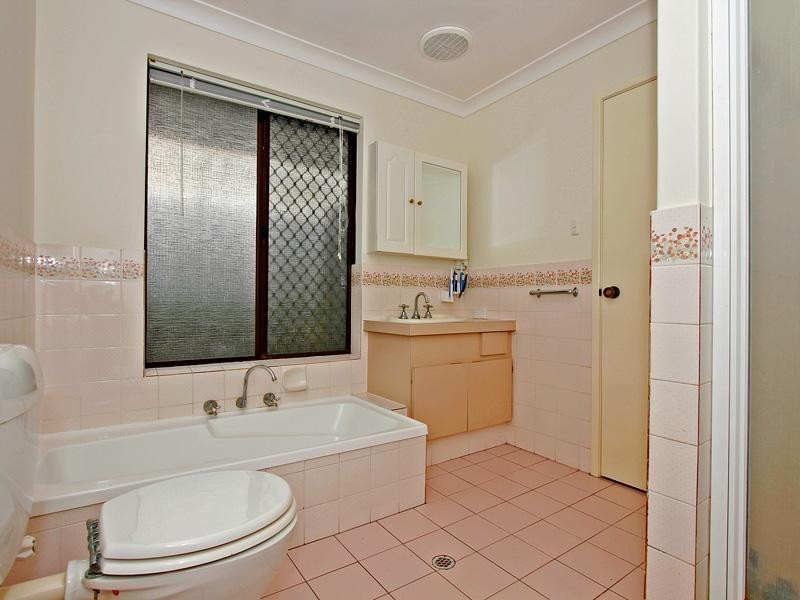 37 Coyle Road, Beldon WA 6027