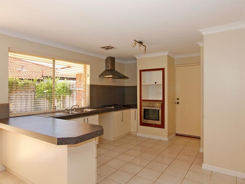 21 Arrow Place, Joondalup WA 6027