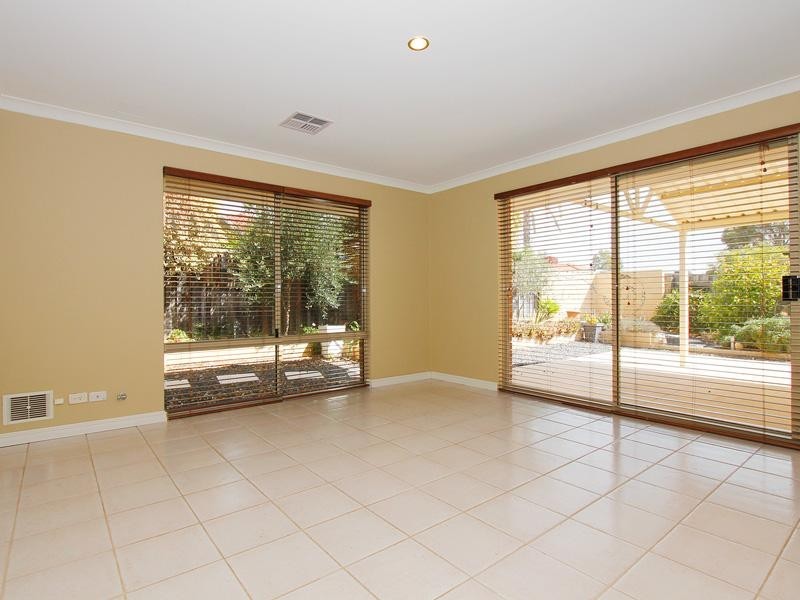 21 Arrow Place, Joondalup WA 6027