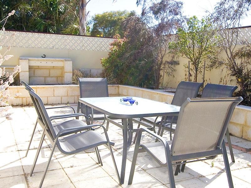 2A Quillen View, Joondalup WA 6027