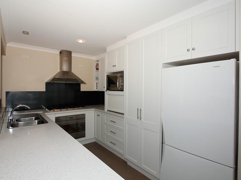 6 Carmen Court, Joondalup WA 6027