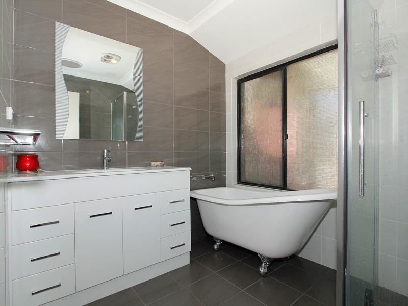 6 Carmen Court, Joondalup WA 6027