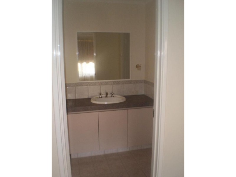 105 Balladong Loop, Carramar WA 6031