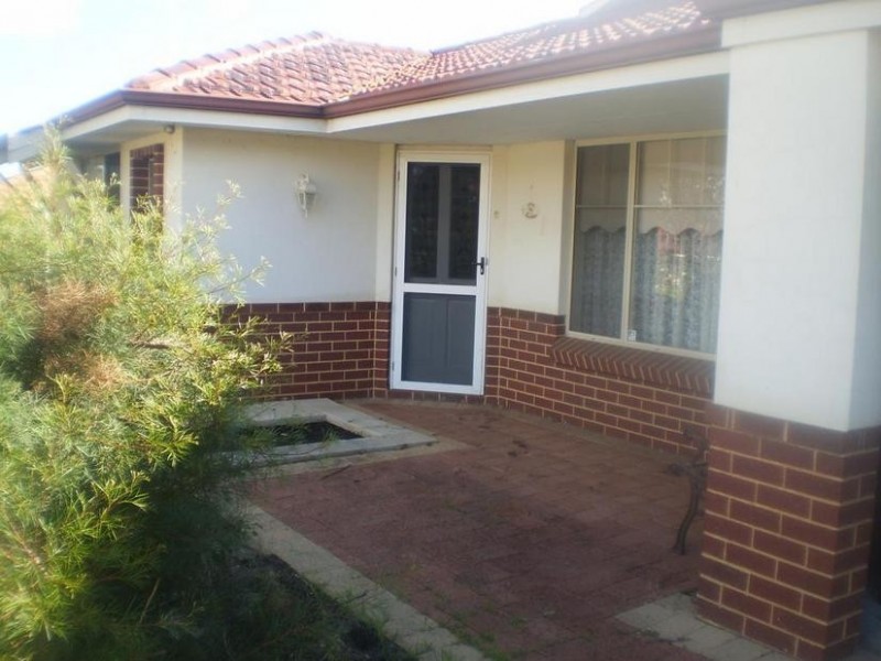 105 Balladong Loop, Carramar WA 6031