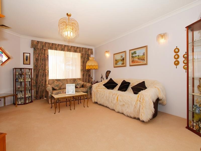 6 Sebago Court, Joondalup WA 6027