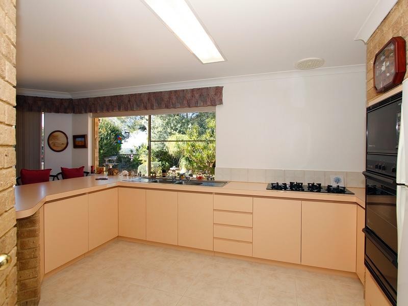 6 Sebago Court, Joondalup WA 6027