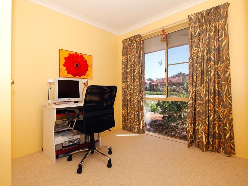 6 Sebago Court, Joondalup WA 6027