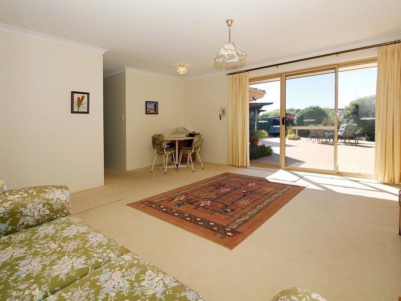 6 Sebago Court, Joondalup WA 6027