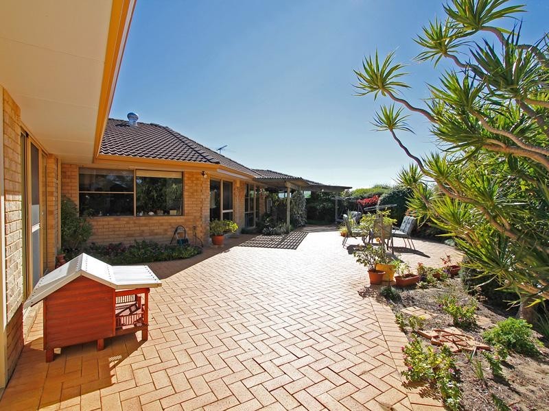 6 Sebago Court, Joondalup WA 6027