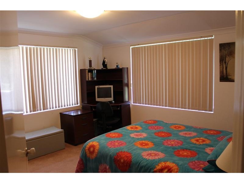 32 Weatherley Crescent, Two Rocks WA 6037