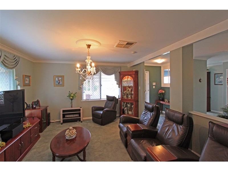 11 Arrow Place, Joondalup WA 6027