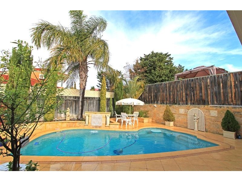 11 Arrow Place, Joondalup WA 6027