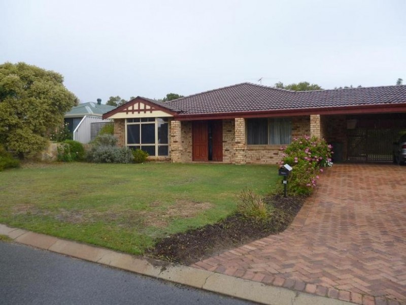 14 Gairloch Place, Joondalup WA 6027