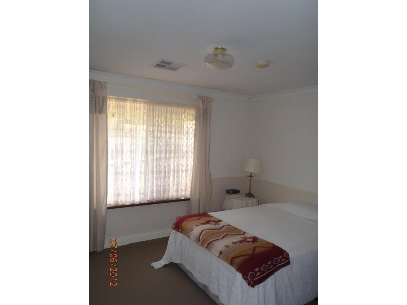 16 Castlerock Turn, Joondalup WA 6027