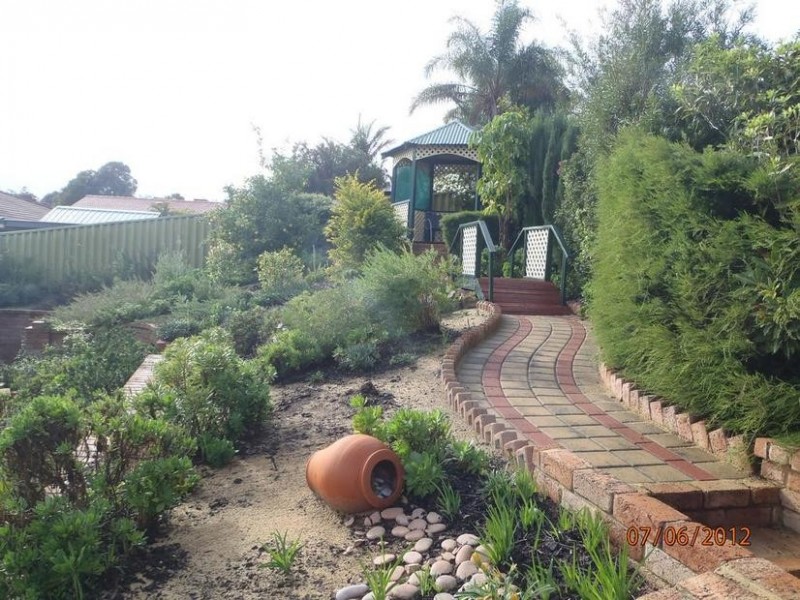 16 Castlerock Turn, Joondalup WA 6027