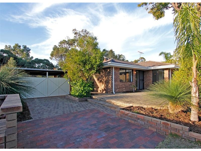 87 Treetop Avenue, Edgewater WA 6027