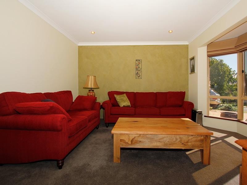 6 Carmen Court, Joondalup WA 6027