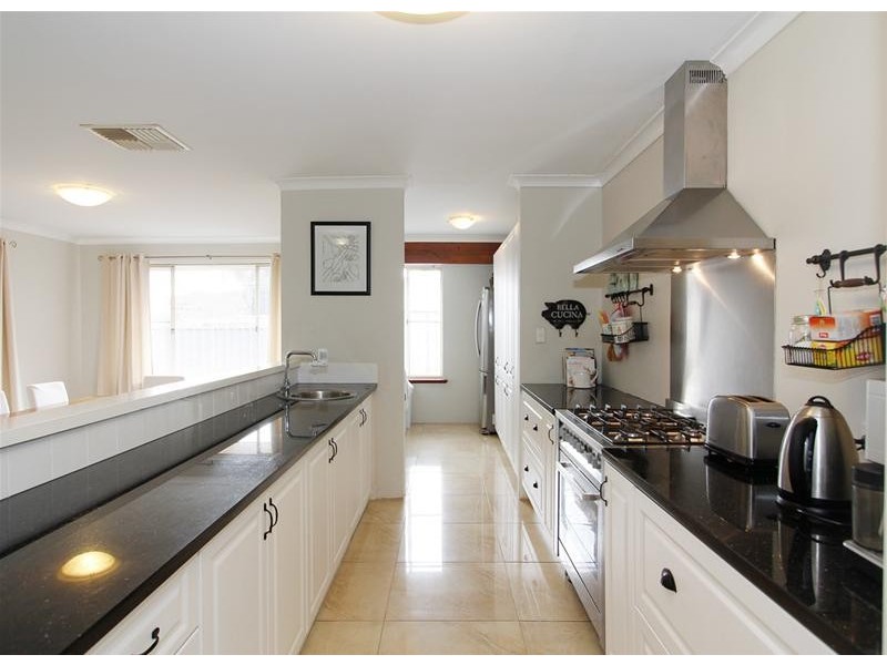 3 Manapouri Meander, Joondalup WA 6027