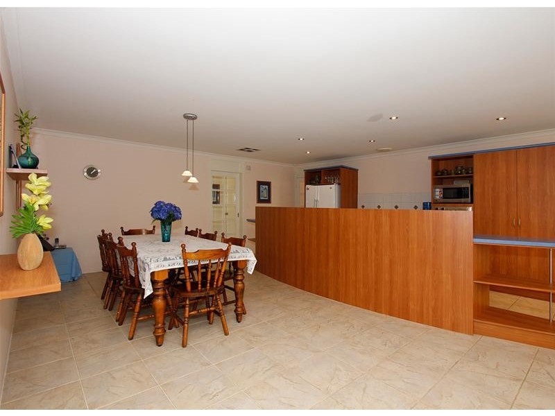 47 Palmerston Crescent, Tapping WA 6065
