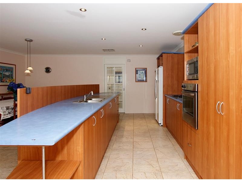 47 Palmerston Crescent, Tapping WA 6065