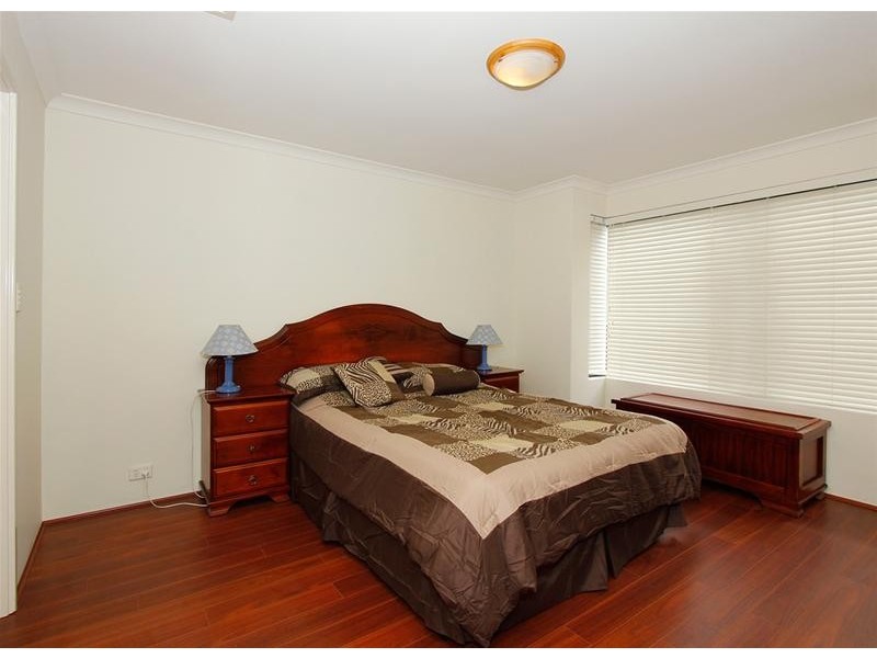 47 Palmerston Crescent, Tapping WA 6065