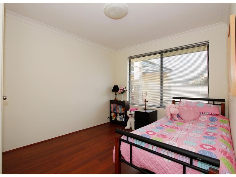 47 Palmerston Crescent, Tapping WA 6065