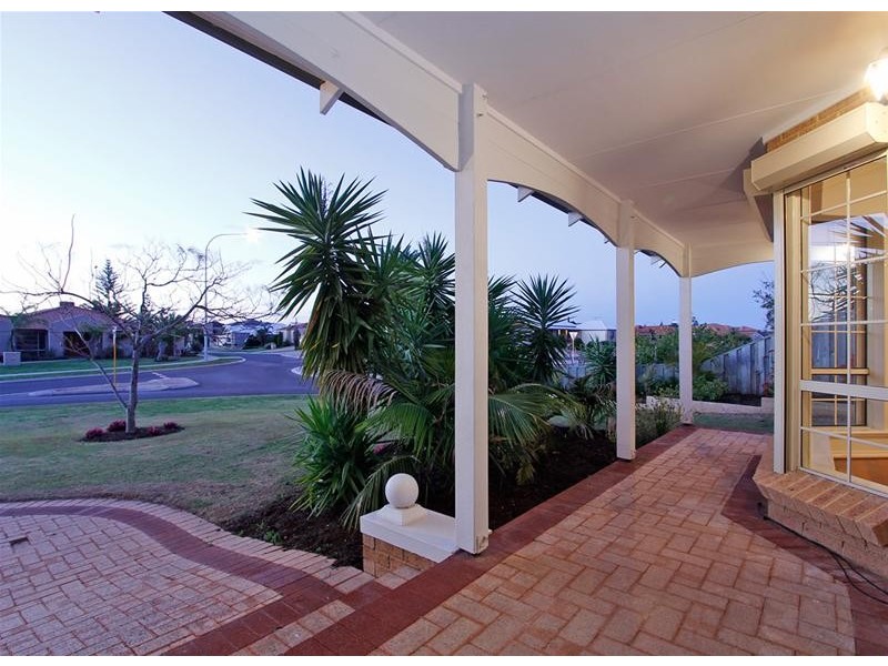 126 Cook Avenue, Hillarys WA 6025