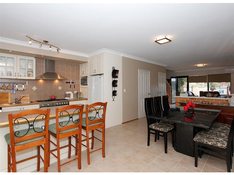 1/1 Piccadilly Circle, Joondalup WA 6027