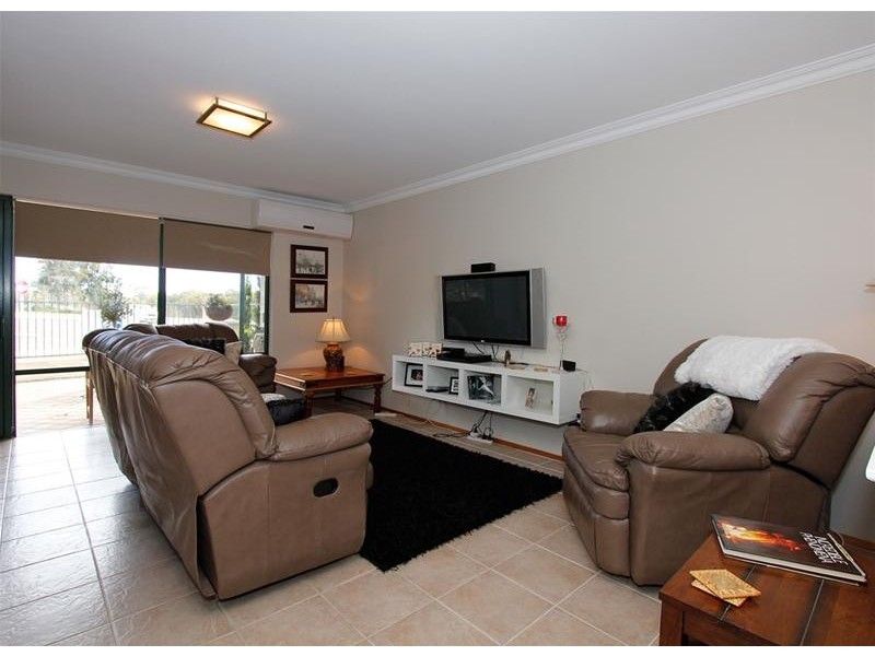 1/1 Piccadilly Circle, Joondalup WA 6027