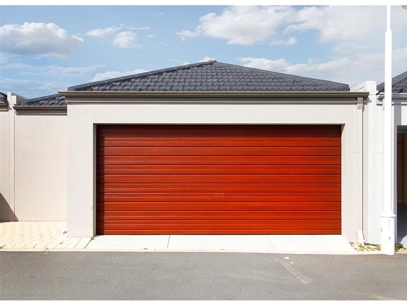 12 Nashville Loop, Currambine WA 6028