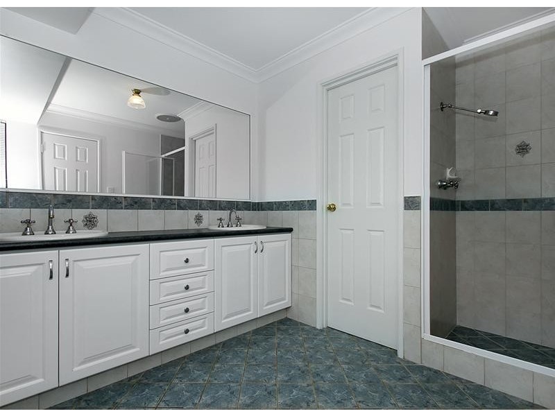 3 Loyal Terrace, Wanneroo WA 6065