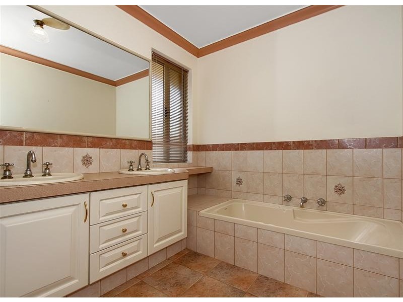 3 Loyal Terrace, Wanneroo WA 6065